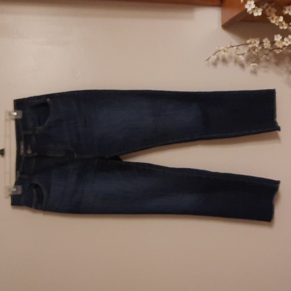 DL1961 Patti Straight high rise ankle - Picture 3 of 12